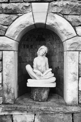 hornacina salon antiguo